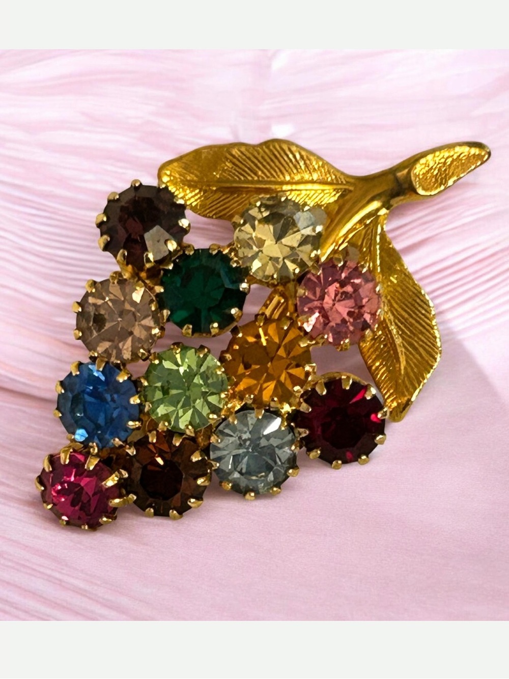 Vintage Park Lane Mid Century Uranium Glass Brooch
